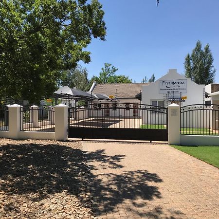 Presidensie Guest Rooms Potchefstroom Exterior foto